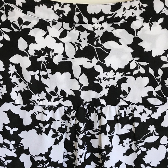 AVA & VIV Floral Tunic Blouse Split V Neck Roll Tab Sleeve Women’s Plus Size 2X - Picture 9 of 16